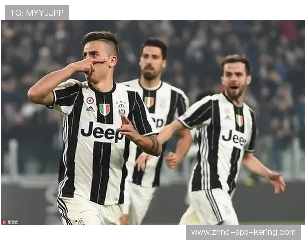 尤文传球组织：迪巴拉参与中场连动传切训练