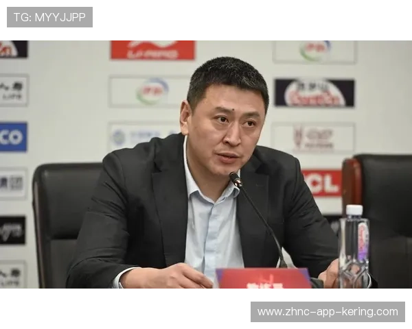 同曦主帅王世龙带队备战，期待新赛季表现